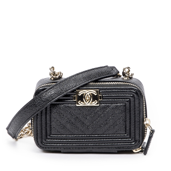 Chanel SS Boy Clutch on Chain - Picture 1 of 8